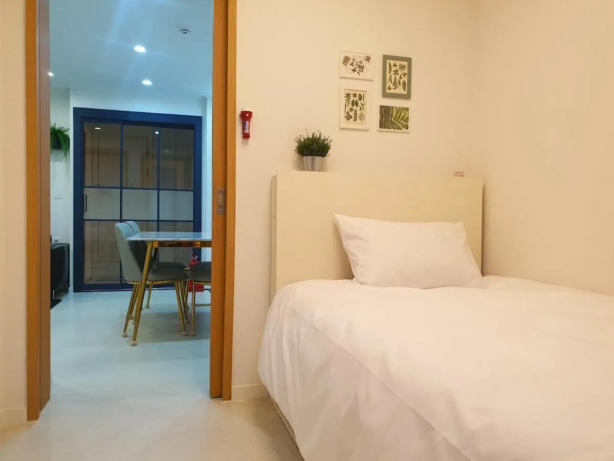 Jinee House Apartman Szöul 0*,